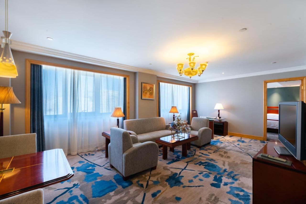 Golden Ocean Hotel Tianjin Bagian luar foto