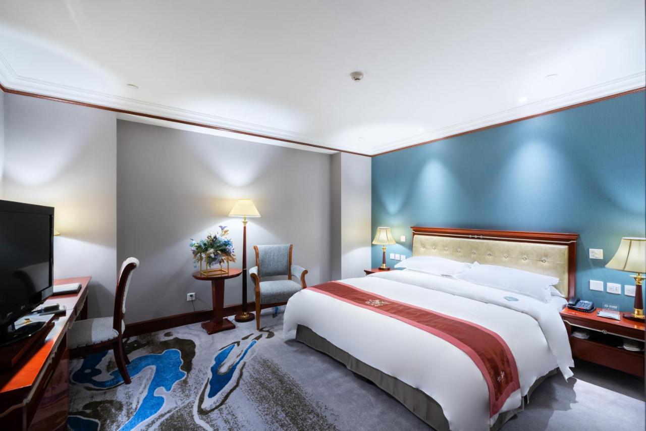 Golden Ocean Hotel Tianjin Bagian luar foto