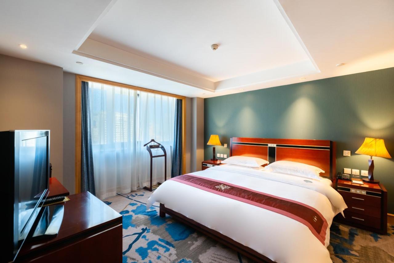 Golden Ocean Hotel Tianjin Bagian luar foto