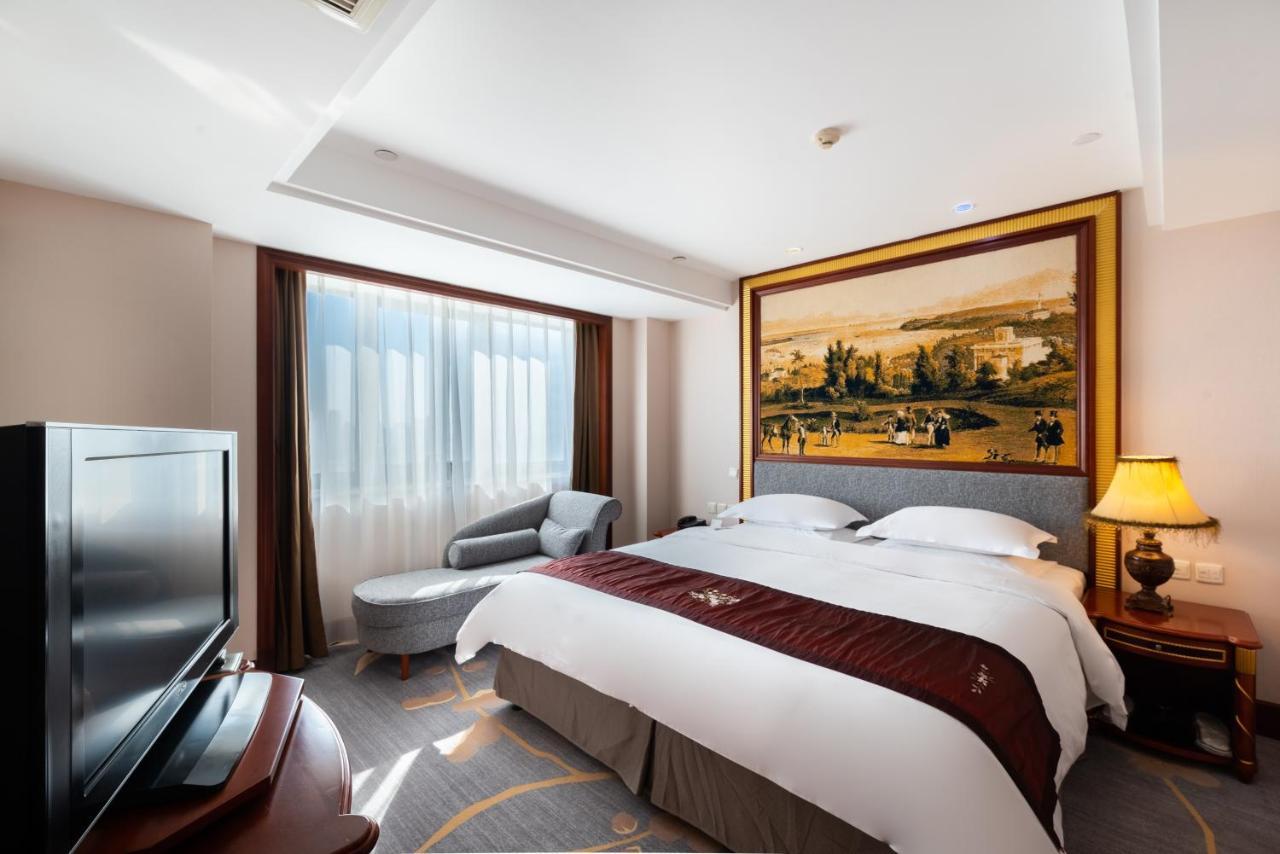 Golden Ocean Hotel Tianjin Bagian luar foto