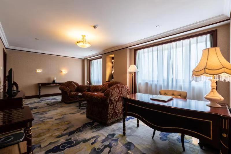 Golden Ocean Hotel Tianjin Bagian luar foto